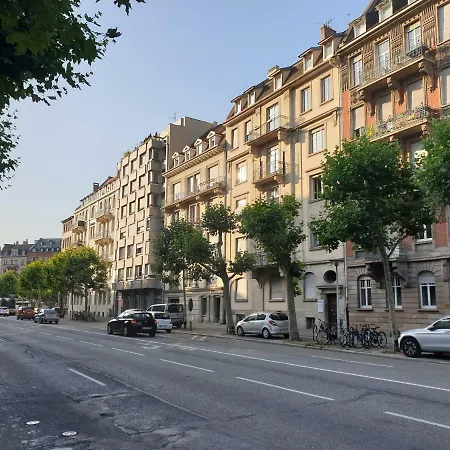 Centre Le 85, Superbe F5, 125m2, 5 Pieces Apartment Strasbourg