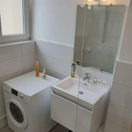 Centre Le 85, Superbe F5, 125m2, 5 Pieces *